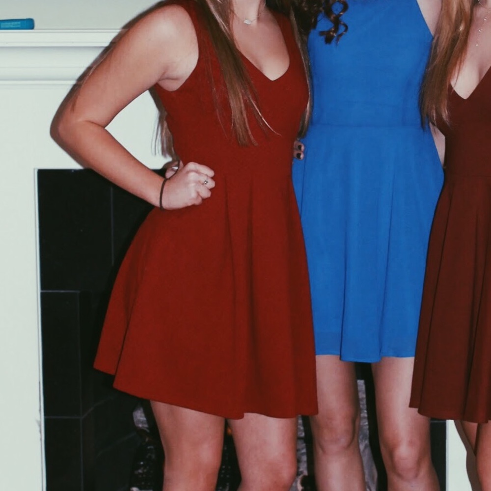 Skater Dress. MARRON